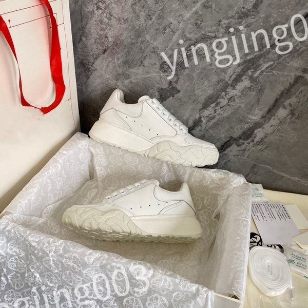 

2023 new luxurys men women classic casual shoes sneakers vintage platform multicolor trainer sneakers designer outdoor sport trainers, Black