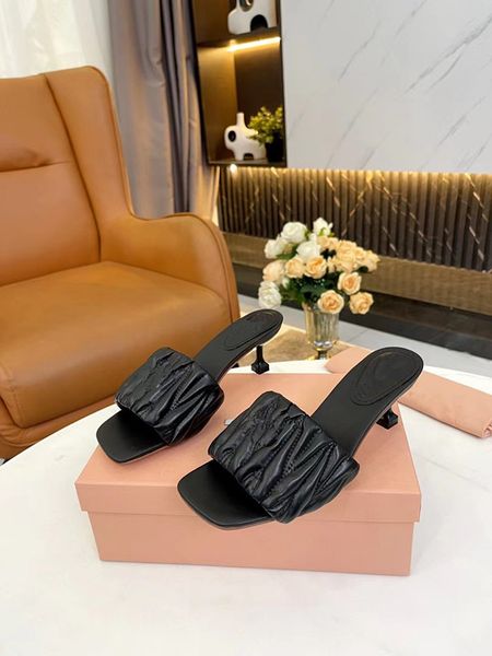 

designer woody sandals famous designer women mules flat slides light tan beige white black pink lace lettering fabric canvas slippers womens