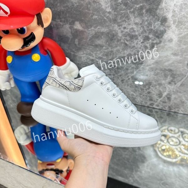 

2023new brand men womens quality designer sneaker lace up genuine leather sneakers fashion casual designer sneaker, Black