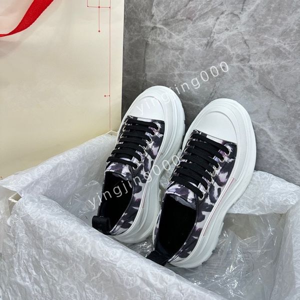 

brand fashion quality designers sneakers camouflage casual shoes stylist mens shoes checkered studded flats mesh trainers2023, Black