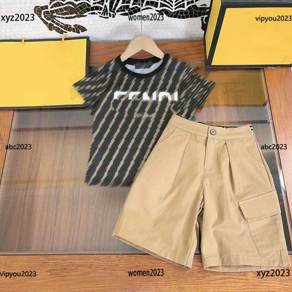 

2023 tracksuits baby clothes kid t-shirt sets baby summer suit 2pcs letter printed short sleeved and side pocket decorative shorts, White