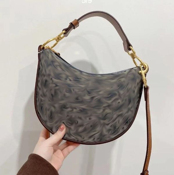 

designer bag evening bags torys bag mini monograms hobo crossbody half moon shoulder bag women fashion handbag luxury lady makeup bag beach