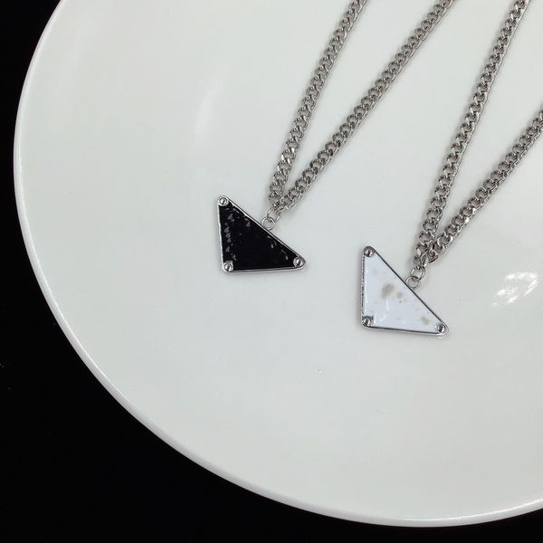 

necklace designer designs classic, fashionable, atmospheric, charming necklaces for women and girls, parties, weddings, birthdays, Silver