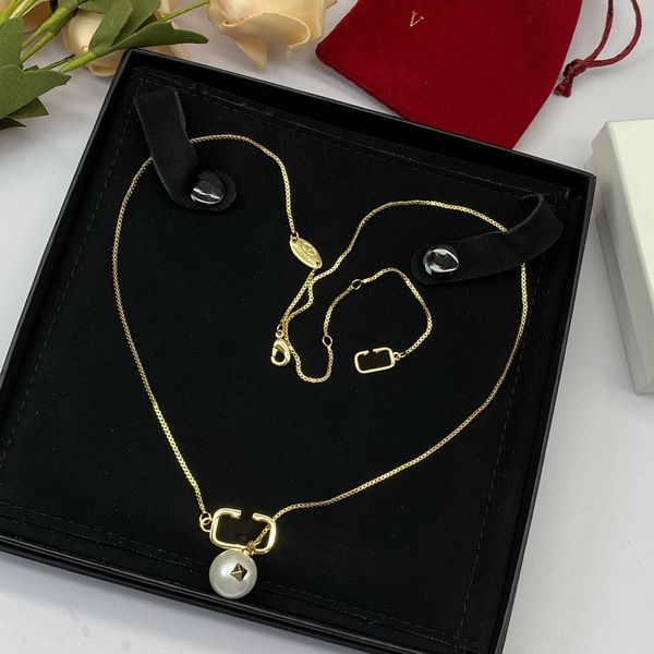 

vvvv pearl necklace designer for women new fashion necklace love necklace for woman brand simple letters diamond lady bracelet-2, Silver
