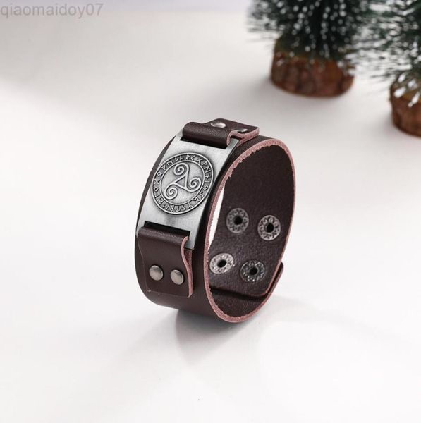

skyrim vintage triskelion leather bracelet for man trisceli sicily symbol bangles wrap jewelry accessories l2208122961867, Black
