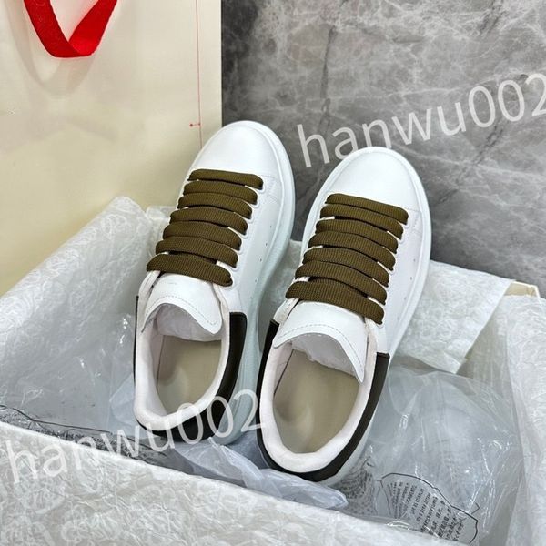 

2023 luxurys casual shoes small white shoes black white arrows men's women fashion versatility soft breathable trendy sneakers