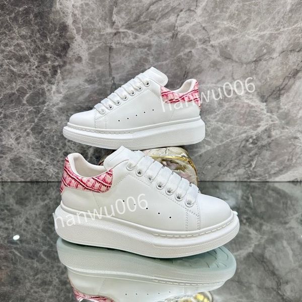 

2023new brand mens womens quality designer sneaker lace up genuine leather sneakers fashion casual designer sneaker, Black