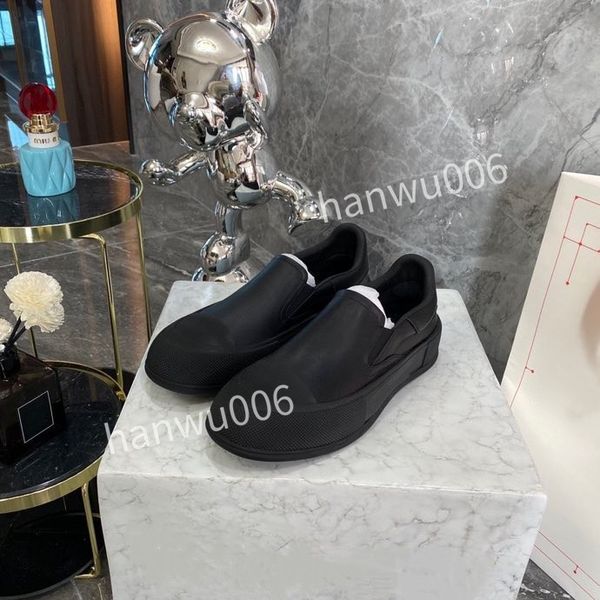 

new women quality designer sneaker lace up genuine leather sneakers fashion womens casual designer sneaker, Black