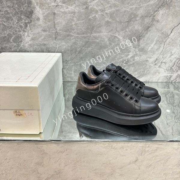 

brand fashion quality designers sneakers camouflage casual shoes stylist men womens shoes checkered studded flats mesh trainers2023, Black