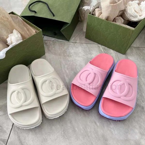 

2023 new style g slippers sandal sliders macaron thick bottom non-slip soft bottom fashion g house slipper women wear beach flip-flops i ett, Black