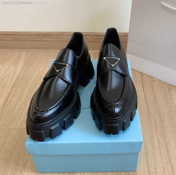 

platform loafers designer shoes soft cowhide sneakers p triangle rubber black shiny leather chunky round head sneaker thick bottom shoe with