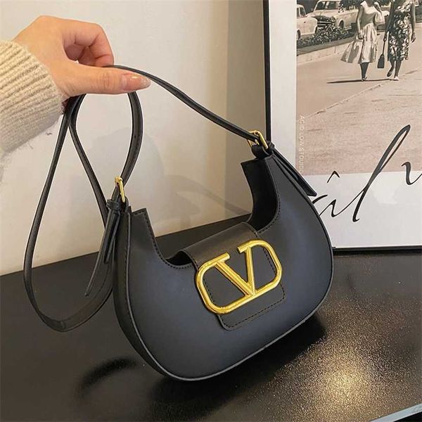

20% off 2023 fashion new women's shoulder underarm moon messenger hand fashion bag