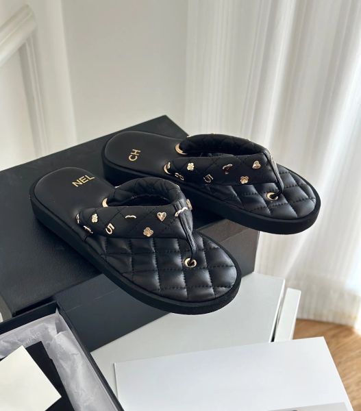 

c designer sandal women channel slides platform beach outdoor leather flip flop flat shoes hawaii style sandal for summer holiday casual lig, Black