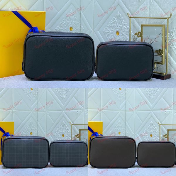 

printed grid clutch bag designer totes short distance travel bag toilet bag different sizes cosmetic bag easy to fit into the luggage compar
