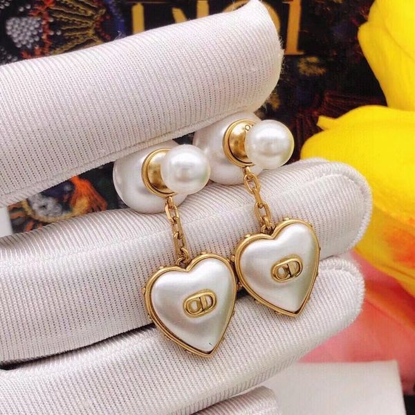 

size double pearl love letter pendant luxury designer earrings, Golden