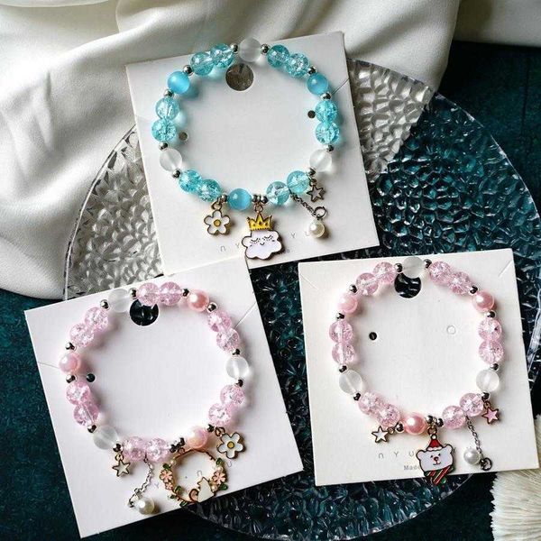 

artistic temperament wild crystal bracelet female special interest design japanese and korean little bee pearl ornament, Golden;silver