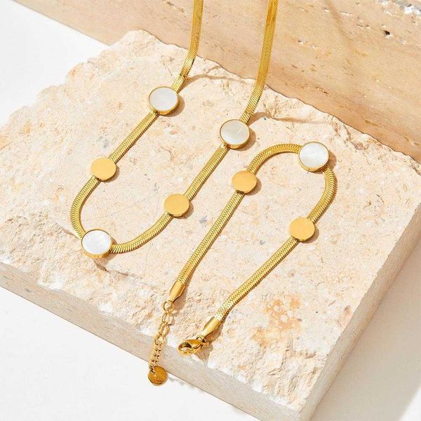 

round brand black and white charm flat snake necklace vacuum electroplating non fading bracelet vintage model style goddess jewelry set, Golden;silver
