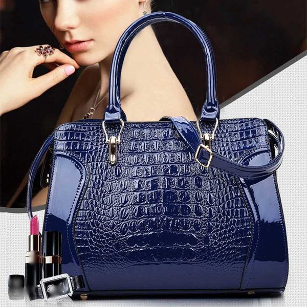 

2023 patent leather crocodile women bags vintage pu hand ladies female purse and handbag