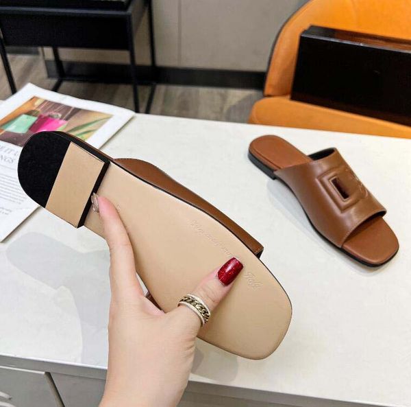 

fashion slipper with box luxury sandal men women shoes comfort embossed mules copper triple black navy blue summer fashion slides beach slip
