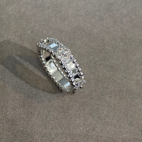 

2023 luxury quality charm punk band thin ring with diamond and flower design in two colors plated have box stamp ps5113, Silver