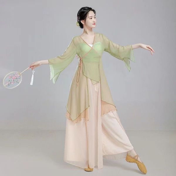 

classical dance attire, women's flowing gauze attire, chinese dance practice attire, women's body charm, immortal spirit, chiffon, Black;red