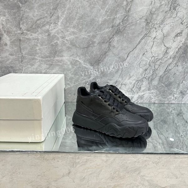 

brand women mens casual shoes leather lace-up sneaker fashion lady flat running trainers letters gym sneaker, Black