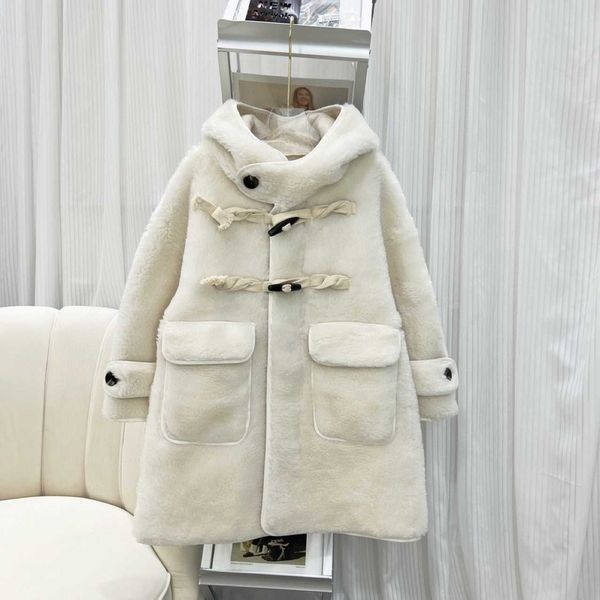 

jackets in winter, the fur integrated wool cow horn buckle for boys girls is warm handsome, handle soft delicate, Blue;gray