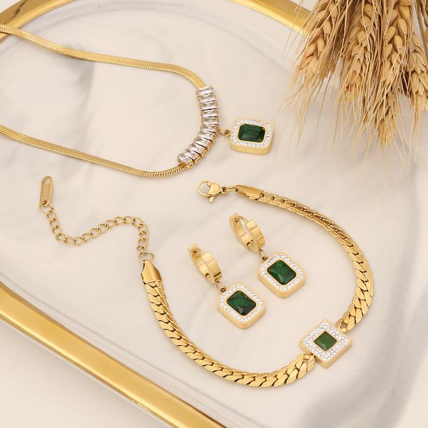

Square Emerald Zircon Pendant Necklace Bracelet Earring Classic Women Jewelry for Gift