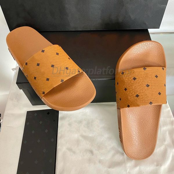 

lluxury sandal designer shoe man slipper woman indoor casual shoes rinted sandals visetos leather textured rubber slide summer beach outdoor, Black