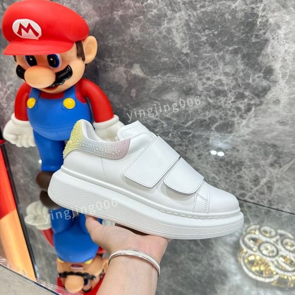 

men designer fashion casual shoes leather lace-up sneaker fashion lady flat running trainers letters gym sneakers, Black