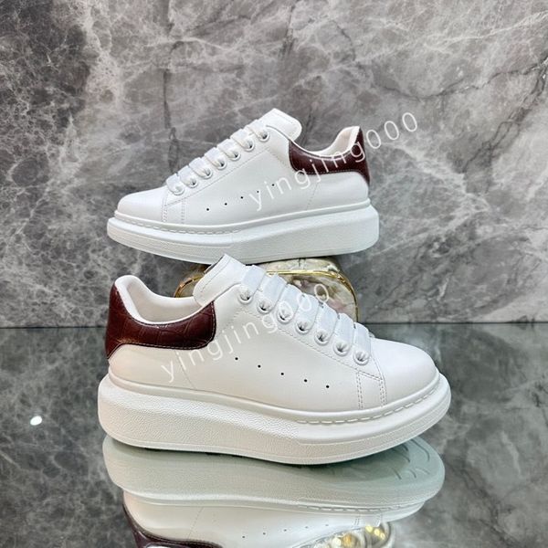 

2023new men women brand quality designers sneakers camouflage casual shoes stylist shoes checkered studded flats mesh trainers, Black