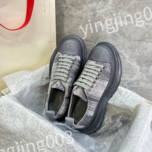 

2023 luxurys women shoes casual shoes office sneakers designer man running outdoor sports design men's sneaker platform, Black