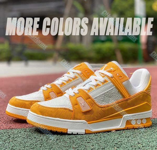

running shoe for luxury designer on logo embossed man woman trainer sneaker triple white pink sky blue black green yellow lace up outdoor sp
