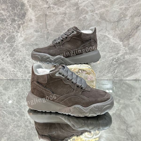 

2023new brand women men casual shoes leather lace-up sneaker fashion lady flat running trainers letters gym sneaker, Black