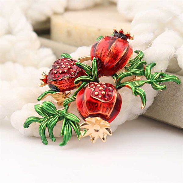 

pins brooches creative fashion retro fruit brooch wild korean version summer oil pomegranate corsagel230315, Gray