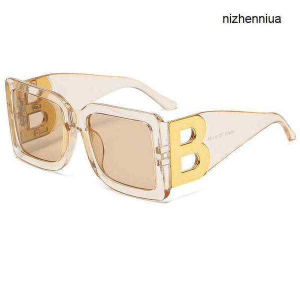 

hermm elegant sunglasses 2023 new large frame square b letter female personalized fashion glasses xh03, White;black