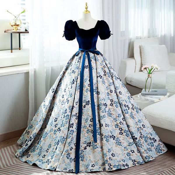 

velvet quinceanera dresses 2023 sweetheart embroidery ball gowns blue quinceanera dress 15 years birthday party gowns vestido de festa sweet, Blue;red