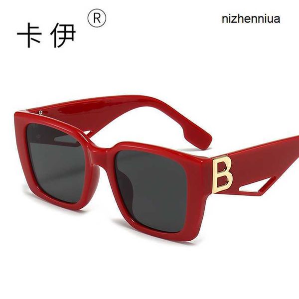 

hermm elegant sunglase new box fahion men and women letter mirror leg decoration outdoor sunhade 8258 glae nlzi, White;black