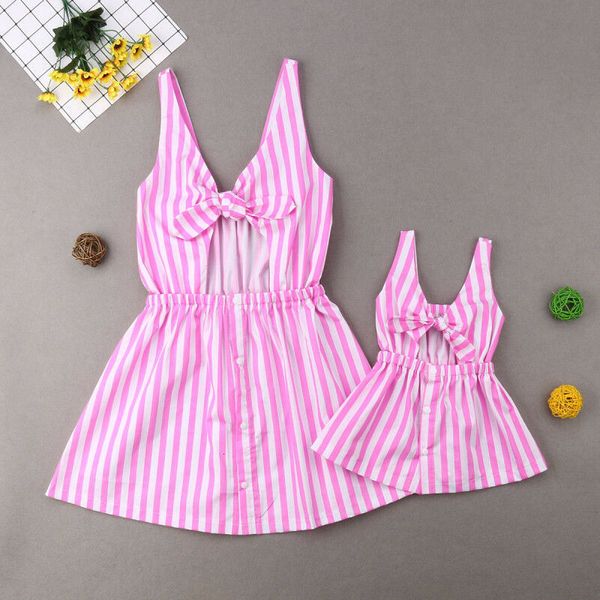 

Family Matching Outfits Mother Daughter Dress Mom Girl Sleeveless Stripe Bow Dresses Fashion Clothing Summer Clothes 230512, Pink