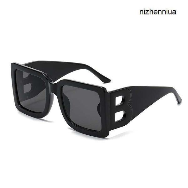 

hermm elegant sunglase 2023 men large frame square peronalized street sbetter women glae color matching sun shade w1dd, White;black