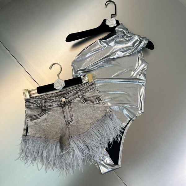 

women's two piece pants prepomp summer collection sleeveless skew neck metal color bodysuits feathers denim shorts two piece set outfit, White
