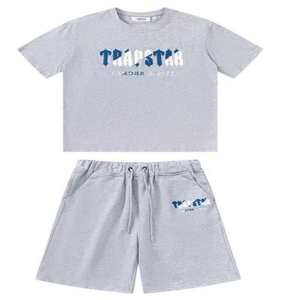 

mens trapstar t shirt short sleeve print outfit chenille tracksuit black cotton london streetwear, White;black