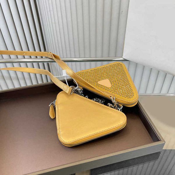 

rhinestones designer purses women crossbody wallets designer bags luxury handbags crossbody bag mini triangle bags lady coins purse 230224, Red;black