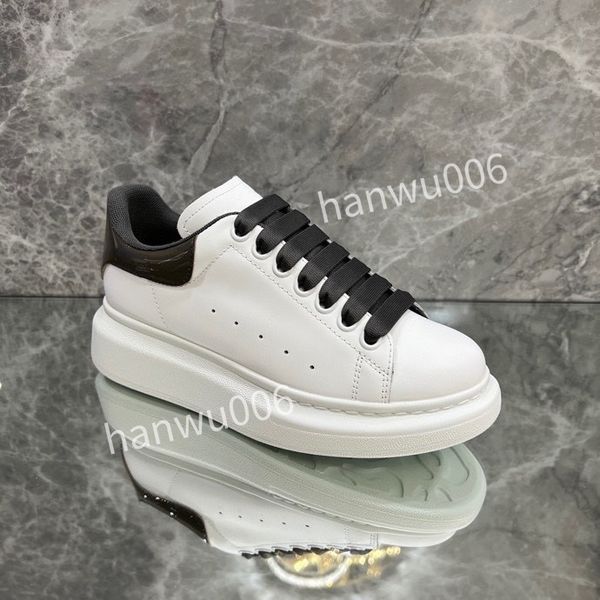 

new platform designer shoes white black shoes classic suede leather women womens flats sneaker men mens espadrille flat sole slide sneakers2