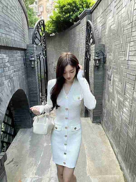 

party dresses luxuriousfall winter women's new metal uckle fashion dress spring knitted skirt rty valentine's day irthday gift wom, White;black