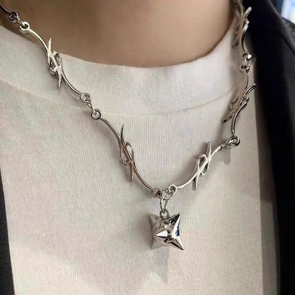 

designer jewlery for women ins creative thorn iron thorn flame collarbone chain necklace valentine's day gift luxury designer feather m, Silver