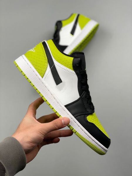 

the snakeskin-covered 1s basketball shoes men women 1 low black white vivid green snakeskin 2023 latest lifestyle designer sneakers