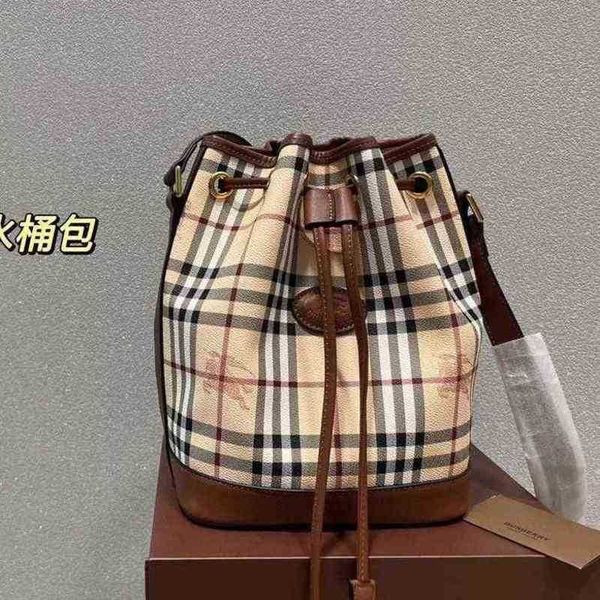 

war ladies horse designer burbreryes classic bags with mahjong folding classic ancient war horse checkered bucket pillow womens satchel lipl