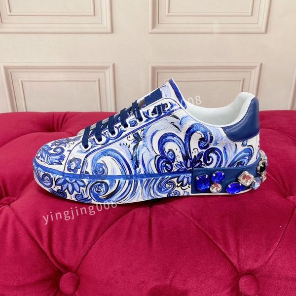 

new womens men sneakers casual shoes green black white blue oreo rainbow fashion mens flat trainer outdoor shoes2023