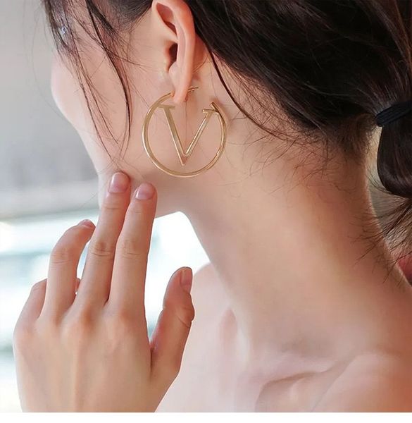 

luxury designer v earrings fashion gold hoop earrings lady women party earring wedding lovers gift engagement jewelry for bride earring desi, Golden;silver